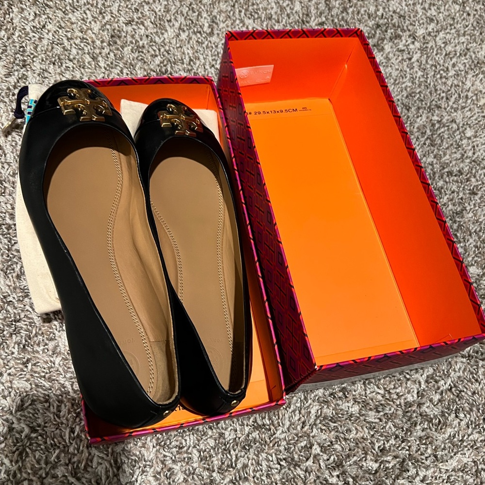 Brand New Tory Burch Flat size 9.5